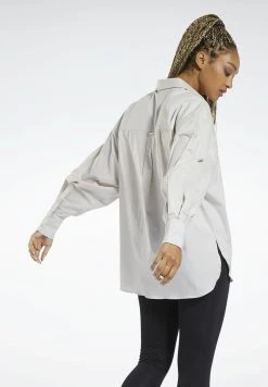 Reebok Classic Femme LONG SLEEVE Chemisier Grey 7 Reebok Classic Femme LONG SLEEVE Chemisier Grey -Reebok Classic Soldes Magasin 037a85f3414e486cb9f2a82ab9cf50c2