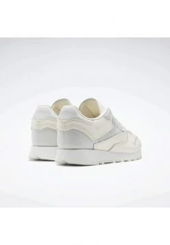 Reebok Classic CLASSIC LEATHER UNISEX Baskets Basses White -Reebok Classic Soldes Magasin 03f3d3cbcf9a41ee8915889b86c455e9