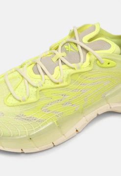 Reebok Classic ZIG KINETICA II UNISEX Baskets Basses Yellow 11 Reebok Classic ZIG KINETICA II UNISEX Baskets Basses Yellow -Reebok Classic Soldes Magasin 05442db9f6384283b75d0fd06df7102e