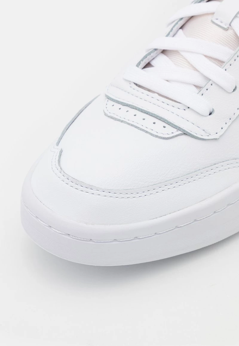 Reebok Classic Unisex CLUB C LEGACY REVENGE Baskets Basses Footwera White/core Black 6 Reebok Classic Unisex CLUB C LEGACY REVENGE Baskets Basses Footwera White/core Black – Image 6