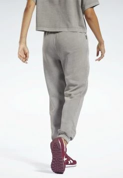 Reebok Classic Pantalon De Survêtement Grey Femme -Reebok Classic Soldes Magasin 0b9ed34231cd4aee918cf5168d55d65b