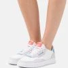 Reebok Classic Femme COURT PEAK Baskets Basses White