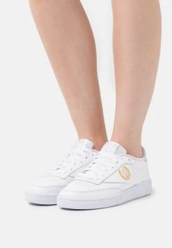 Reebok Classic CLUB C 85 Baskets Basses Footwear White/frost Berry Femme