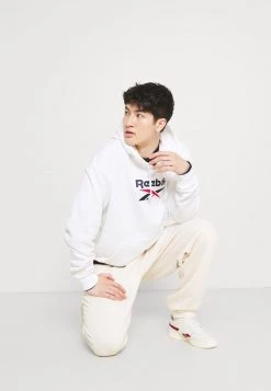 Reebok Classic Homme CLASSIC NATURAL DYE SEASONAL Pantalon De Survêtement Offwhite -Reebok Classic Soldes Magasin 0f6fb6a961024bb6931b13acddadb39c