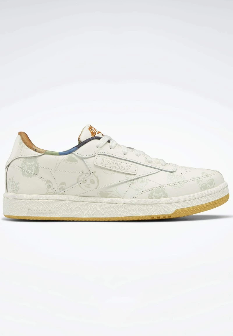 Reebok Classic Unisex CLUB C 85 KUNG FU PANDA Baskets Basses White 8 Reebok Classic Unisex CLUB C 85 KUNG FU PANDA Baskets Basses White – Image 8