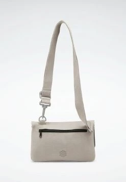 Reebok Classic Sac Bandoulière Grey Unisex -Reebok Classic Soldes Magasin 1619b4494f894b03b001d48228702c0a