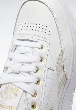 Reebok Classic Femme Baskets Basses White 15 Reebok Classic Femme Baskets Basses White -Reebok Classic Soldes Magasin 1b5578b930104fcda64d5b3579207348