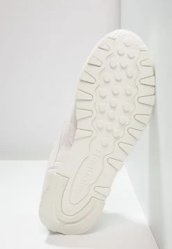 Reebok Classic Baskets Basses Chalk/sandstone Femme -Reebok Classic Soldes Magasin 234adcf25a0849f69e75df72b285b67c