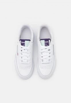 Reebok Classic Femme CLUB C 85 Baskets Basses Footwear White/dark Orchid/aqua Dust -Reebok Classic Soldes Magasin 2588fe743b144370b540b8a3a37c754e