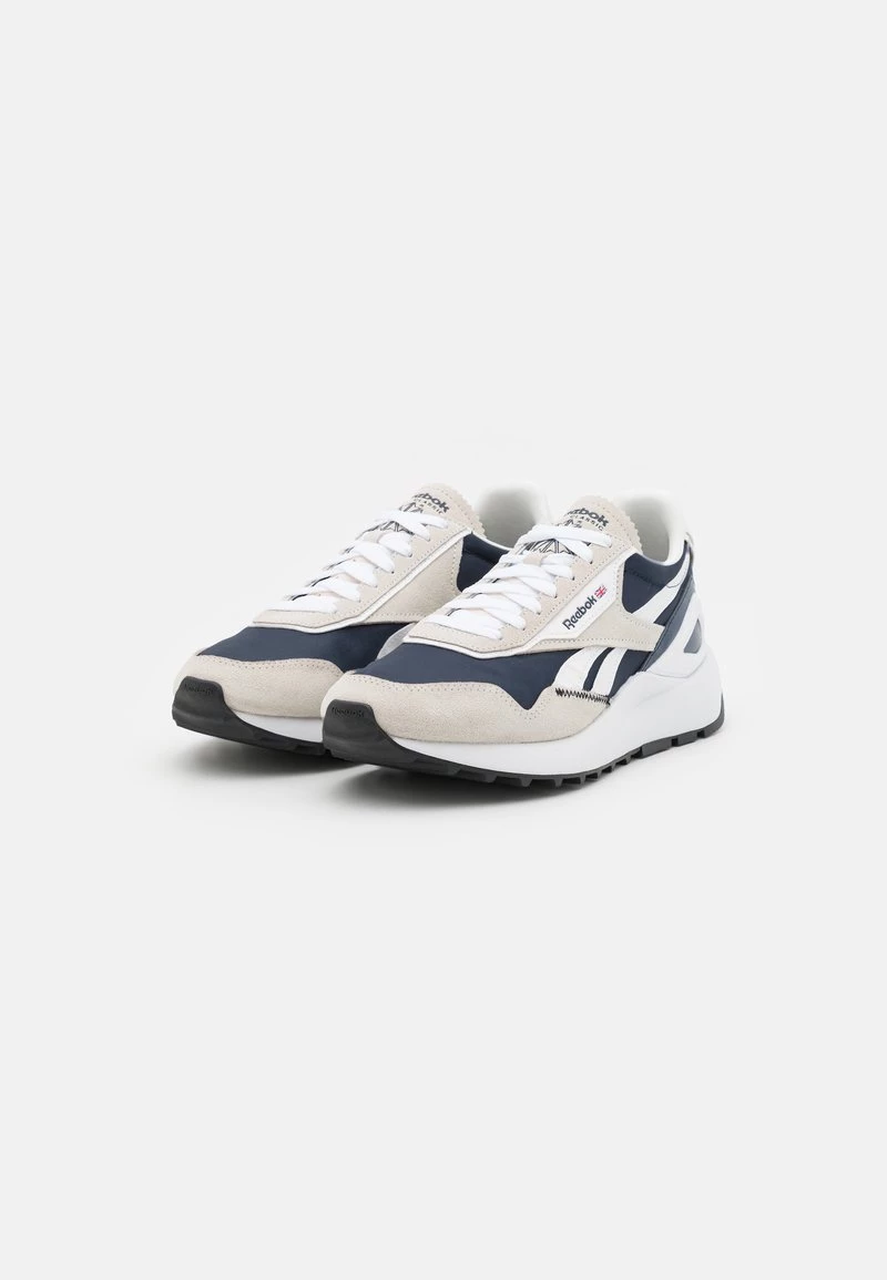 Reebok Classic CL LEGACY UNISEX Baskets Basses Vector Navy/chalk/footwear White 4 Reebok Classic CL LEGACY UNISEX Baskets Basses Vector Navy/chalk/footwear White – Image 4