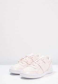 Reebok Classic Femme W/O LO PLUS IRIDESCENT Baskets Basses Pale Pink/white 8 Reebok Classic Femme W/O LO PLUS IRIDESCENT Baskets Basses Pale Pink/white -Reebok Classic Soldes Magasin 2b0c7e8f4d4b41baaf015259db2770d3