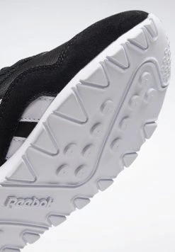 Reebok Classic Femme CLASSIC NYLON RUNNING STYLE Baskets Basses Black 15 Reebok Classic Femme CLASSIC NYLON RUNNING STYLE Baskets Basses Black -Reebok Classic Soldes Magasin 2ffb3efcea644d3caf0b776baacad619