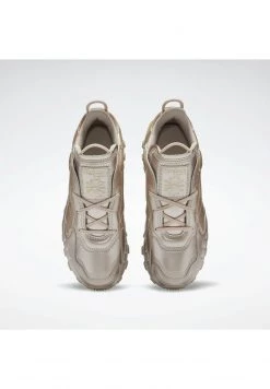 Reebok Classic Femme Baskets Basses Pink 15 Reebok Classic Femme Baskets Basses Pink -Reebok Classic Soldes Magasin 308d4490745440f9a6d8ab5da008396a