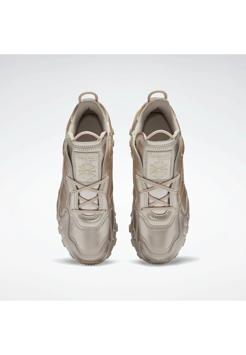 Reebok Classic Femme Baskets Basses Pink 6 Reebok Classic Femme Baskets Basses Pink – Image 6