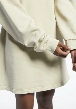 REEBOK CLASSICS NATURAL DYE OVERSIZE CREW DRESS Robe En Jersey Beige Femme -Reebok Classic Soldes Magasin 32a5cd2fea4148b2aee7c09e745b3f41