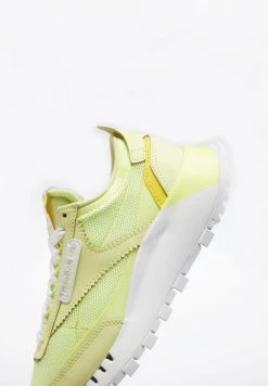 Reebok Classic NEW LEGACY LEATHER SHOES Baskets Basses Yellow Femme -Reebok Classic Soldes Magasin 32c472f9def14a53a5d8891805df9562