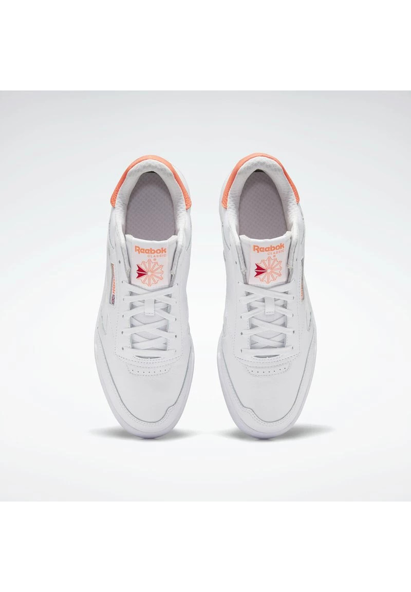 Reebok Classic REVENGE LEGACY Baskets Basses White Unisex 4 Reebok Classic REVENGE LEGACY Baskets Basses White Unisex – Image 4