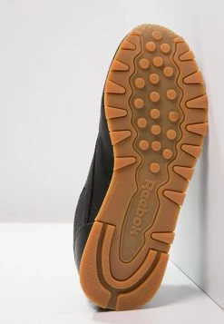 Reebok Classic Unisex CLASSIC LEATHER LOW CUT DESIGN SHOES Baskets Basses Black 10 Reebok Classic Unisex CLASSIC LEATHER LOW CUT DESIGN SHOES Baskets Basses Black -Reebok Classic Soldes Magasin 3518e3f48dbd4125bf3520f37e7ab5a7