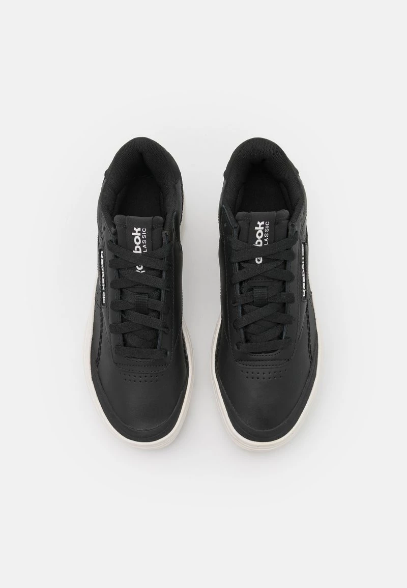 Reebok Classic Femme CLUB C DOUBLE GEO Baskets Basses Core Black/chalk 6 Reebok Classic Femme CLUB C DOUBLE GEO Baskets Basses Core Black/chalk – Image 6