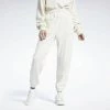 Reebok Classic NATURAL DYE SMALL LOGO FRENCH TERRY Pantalon De Survêtement White Femme