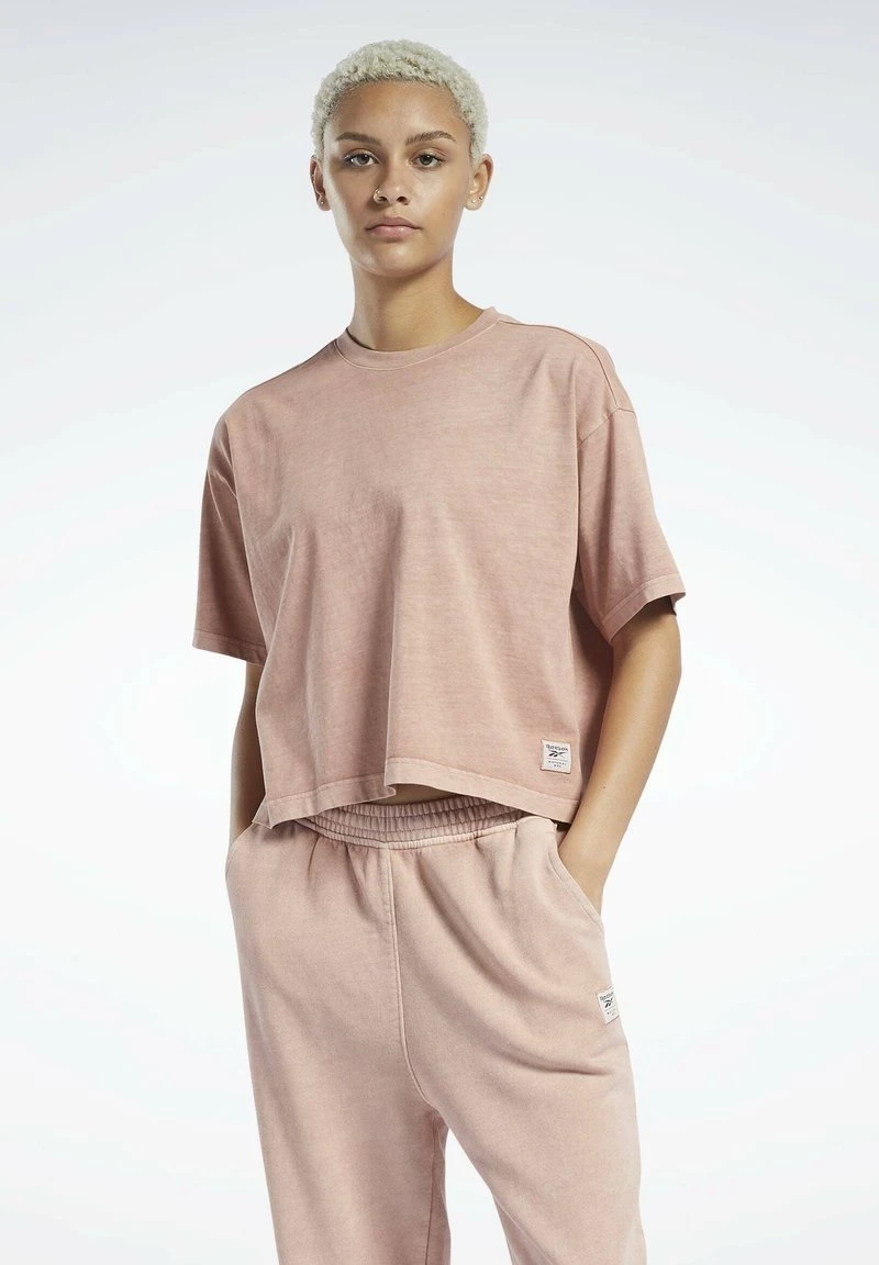 Reebok Classic T Shirt Basique Red Femme 1 Reebok Classic T Shirt Basique Red Femme