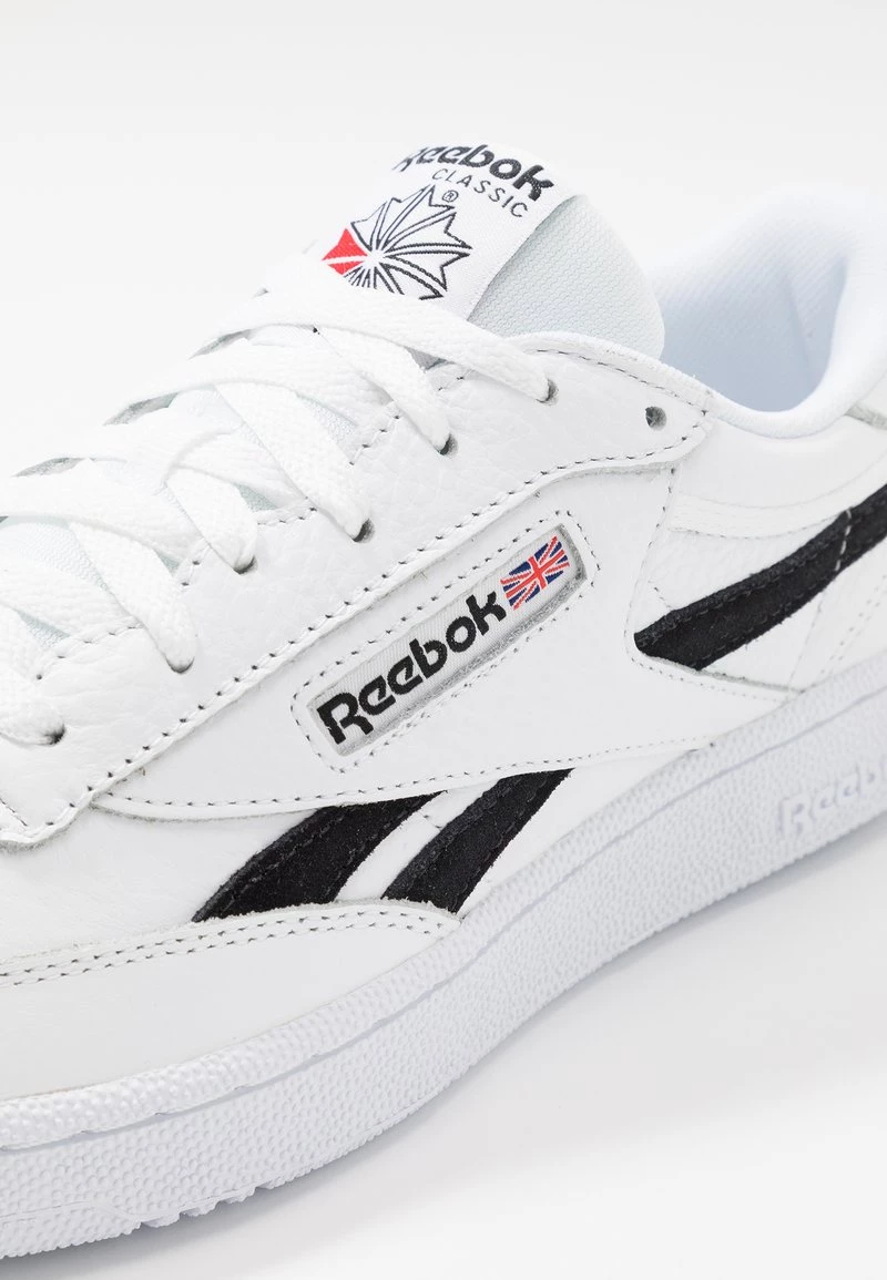 Reebok Classic CLUB C REVENGE MU Baskets Basses White/black/none Unisex 6 Reebok Classic CLUB C REVENGE MU Baskets Basses White/black/none Unisex – Image 6