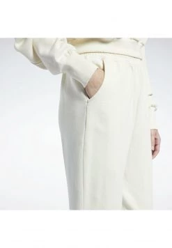 Reebok Classic NATURAL DYE SMALL LOGO FRENCH TERRY Pantalon De Survêtement White Femme -Reebok Classic Soldes Magasin 438d925d014b46b5b4c9abe8d9100f03