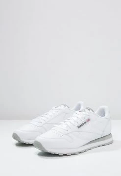 Reebok Classic Unisex CLASSIC LEATHER LOW CUT DESIGN SHOES Baskets Basses White/light Grey 8 Reebok Classic Unisex CLASSIC LEATHER LOW CUT DESIGN SHOES Baskets Basses White/light Grey -Reebok Classic Soldes Magasin 44b4f28a8bef43d5ac43e6dfa9ca4a9a