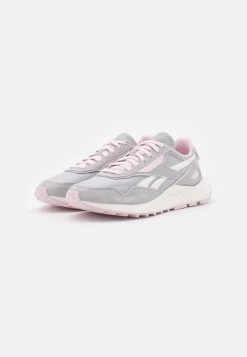 Reebok Classic Femme CL LEGACY AZ Baskets Basses Pure Grey/chalk/frost Berry -Reebok Classic Soldes Magasin 45760302bd0a4122a7b0f811abbac712