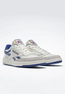 Reebok Classic Homme CLUB C REVENGE VINTAGE SHOES Baskets Basses White -Reebok Classic Soldes Magasin 4e5155d04a8c4cb89fce71bc370c938a