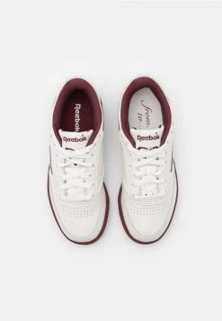 Reebok Classic CLUB C 85 UNISEX Baskets Basses Chalk/merlot -Reebok Classic Soldes Magasin 5101ebbe45bd4fb48c20f7fd4de221f2