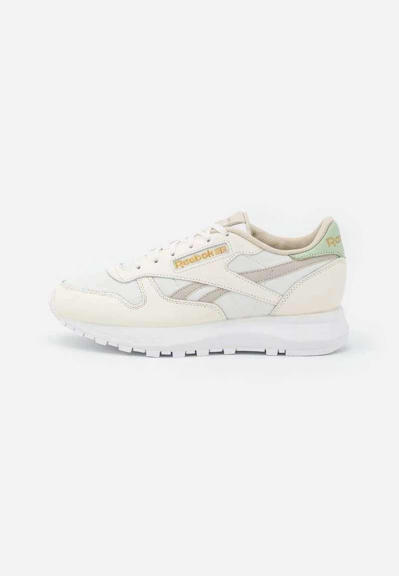 Reebok Classic CLASSIC Baskets Basses Chalk/moonstone/light Sage Femme 2 Reebok Classic CLASSIC Baskets Basses Chalk/moonstone/light Sage Femme – Image 2