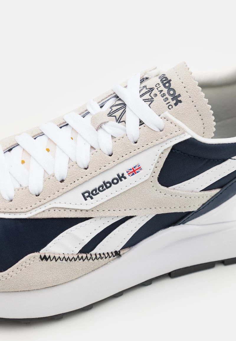Reebok Classic CL LEGACY UNISEX Baskets Basses Vector Navy/chalk/footwear White 7 Reebok Classic CL LEGACY UNISEX Baskets Basses Vector Navy/chalk/footwear White – Image 7