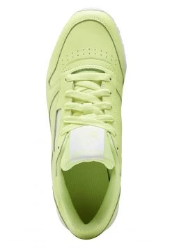 Reebok Classic CLASSIC LEATHER SHOES Baskets Basses Yellow Femme -Reebok Classic Soldes Magasin 6074cfcc9ec14781bc24426a6301b90a