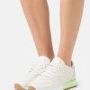 Reebok Classic Femme CLASSIC RIPPLE Baskets Basses Chalk/classic White/morning Fog