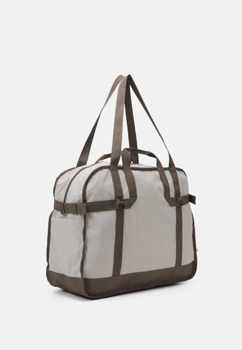 Reebok Classic CLASSIC TAILORED PACKABLE GRIP SEASONAL UNISEX Sac De Sport Sand Stone 2 Reebok Classic CLASSIC TAILORED PACKABLE GRIP SEASONAL UNISEX Sac De Sport Sand Stone – Image 2