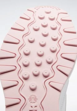 Reebok Classic CLASSIC Baskets Basses White Unisex -Reebok Classic Soldes Magasin 67b773fd0b834c4290620c786c43fd11