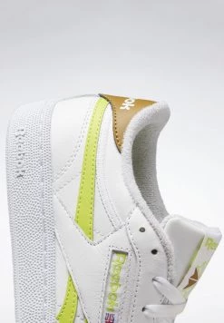 Reebok Classic Baskets Basses White Femme 15 Reebok Classic Baskets Basses White Femme -Reebok Classic Soldes Magasin 67ffafa990174e778663b92dda219fff