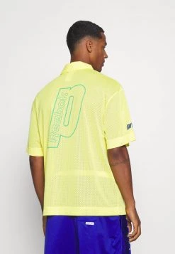 Reebok Classic REEBOK X PRINCE COLLAB SHIRT UNISEX Chemise Stinger Yellow 8 Reebok Classic REEBOK X PRINCE COLLAB SHIRT UNISEX Chemise Stinger Yellow -Reebok Classic Soldes Magasin 6b18c5a39ed54323bff3895408e2ea20
