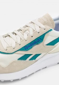 Reebok Classic CL LEGACY UNISEX Baskets Basses Chalk/seaport Teal/alabaster -Reebok Classic Soldes Magasin 6bc43de03b324f34aa27cf16cad9e053