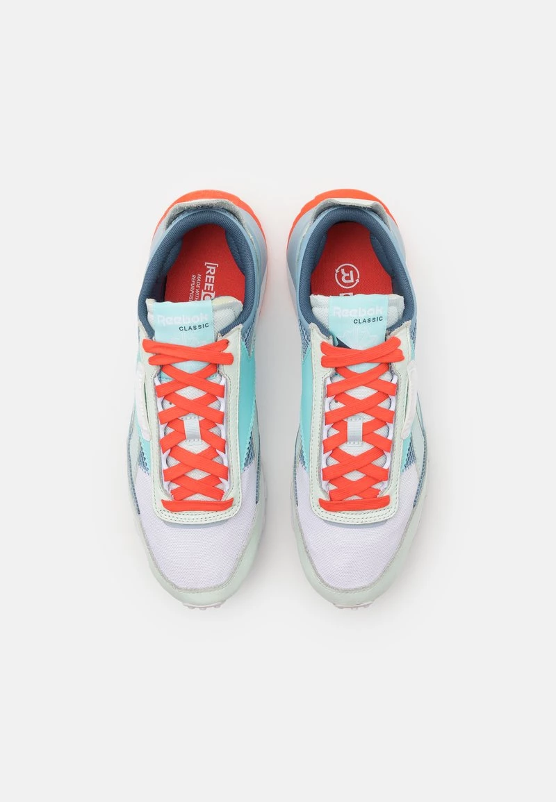 Reebok Classic CL LEGACY UNISEX Baskets Basses Chalk Blue/digital Glow/aqua Dust 5 Reebok Classic CL LEGACY UNISEX Baskets Basses Chalk Blue/digital Glow/aqua Dust – Image 5