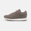 Reebok Classic CL LTHR GROW UNISEX Baskets Basses Trek Grey/chalk