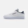 Reebok Classic CLUB C 85 UNISEX Baskets Basses White/vector Navy