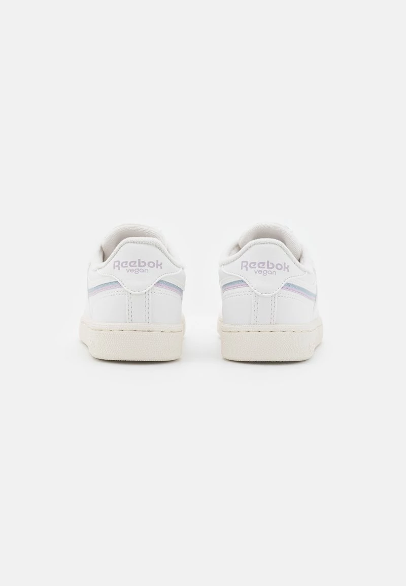 Reebok Classic CLUB C 85 VEGAN Baskets Basses Chalk/gable Grey/quartz Glow Femme 7 Reebok Classic CLUB C 85 VEGAN Baskets Basses Chalk/gable Grey/quartz Glow Femme – Image 7