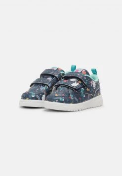 Reebok Classic WEEBOK CLASP LOW UNISEX Baskets Basses Blue -Reebok Classic Soldes Magasin 8076e25556a946b3b2292321e14dc2af