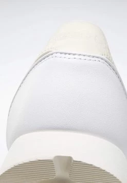 Reebok Classic Femme CLASSIC LEATHER SHOES Baskets Basses White -Reebok Classic Soldes Magasin 83ae6c0285604309a6cf9f73fd587893