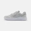 Reebok Classic CLUB C LEGACY UNISEX Baskets Basses Grey/white