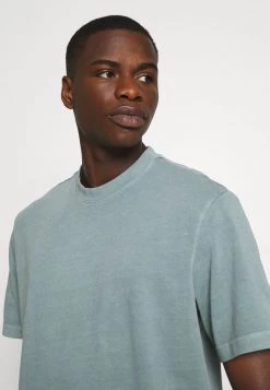 Reebok Classic Homme TEE T Shirt Basique Midnight Pine -Reebok Classic Soldes Magasin 84fd38209c5f4172ac4c8d4e1d3c3c53