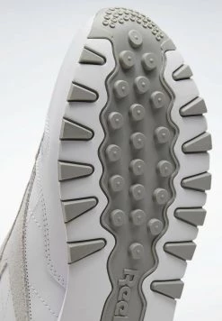 Reebok Classic Unisex Baskets Basses White 18 Reebok Classic Unisex Baskets Basses White -Reebok Classic Soldes Magasin 857a7c58d0e74d599c7fb6f11c06bef2