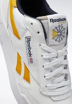 Reebok Classic Unisex CLUB C LEGACY REVENGE Baskets Basses Ftwr White/semi Solar Gold/ftwr White -Reebok Classic Soldes Magasin 8751dca3691a44098803ce3481dd9c19